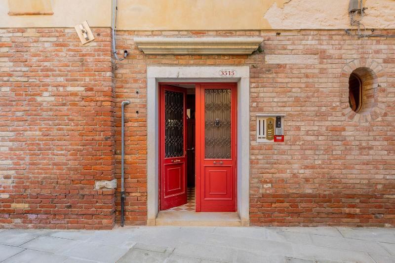 B And B Casanova Ai Tolentini Hotel Venice Exterior photo