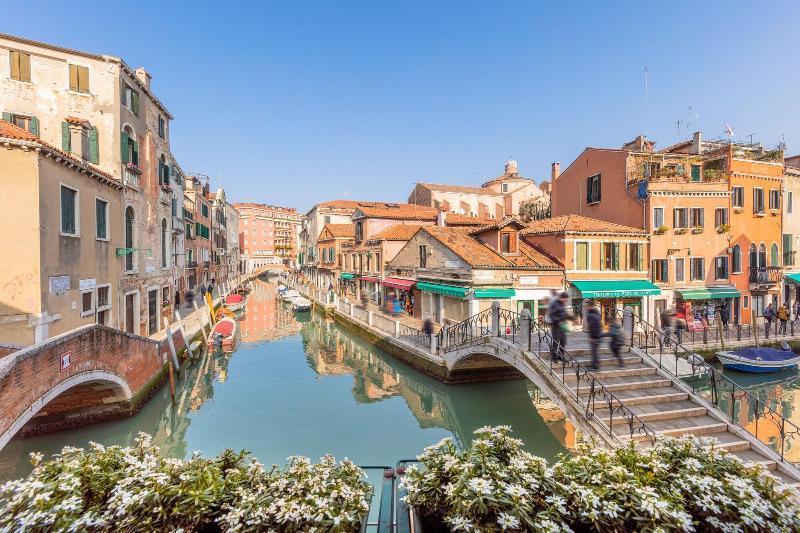 B And B Casanova Ai Tolentini Hotel Venice Exterior photo