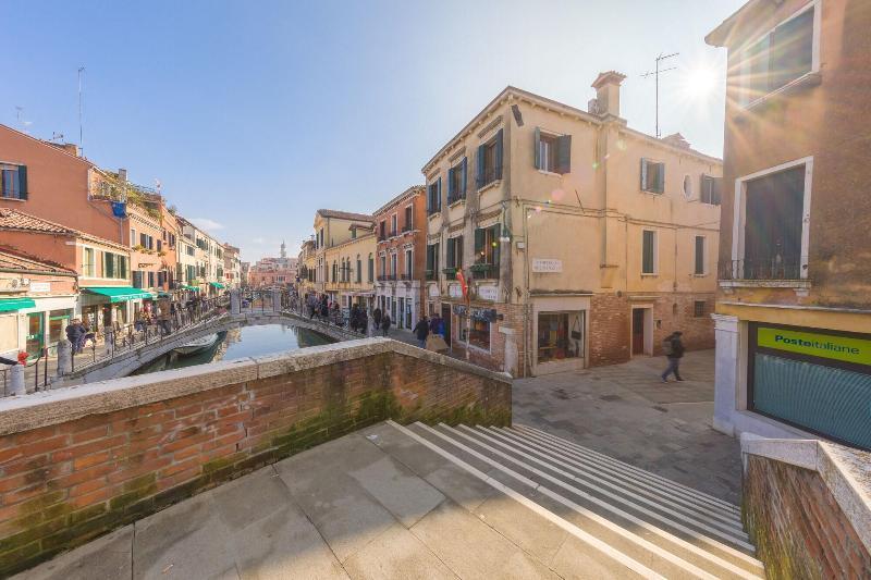 B And B Casanova Ai Tolentini Hotel Venice Exterior photo